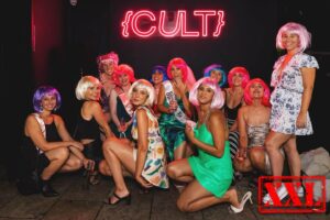 Hen with her bride tribe at XXL club in Sydney | hens packages in Sydney